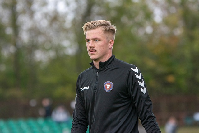 傷病超預期 斯盧茨基的應對考驗智慧.